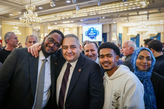 Başkan Özarslan vakıf dostlarıyla iftar sofrasında buluştu