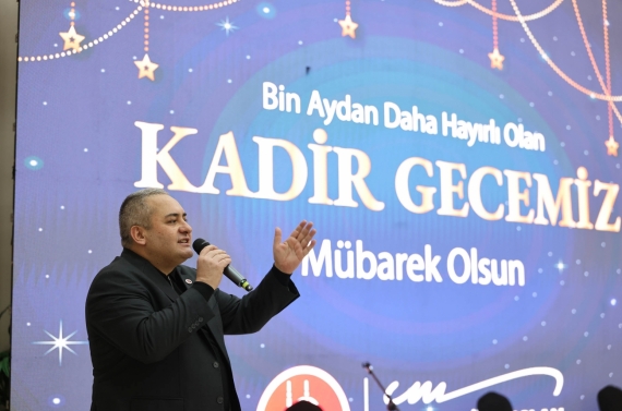 Başkan Özarslan yetim ve öksüz çocuklarla iftar sofrasında buluştu