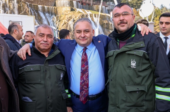 Başkan Özarslan’dan personelin yüzünü güldüren maaş zammı