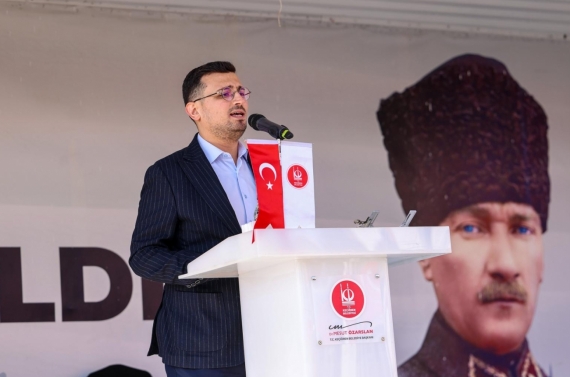 Başkan Özarslan’dan personelin yüzünü güldüren maaş zammı