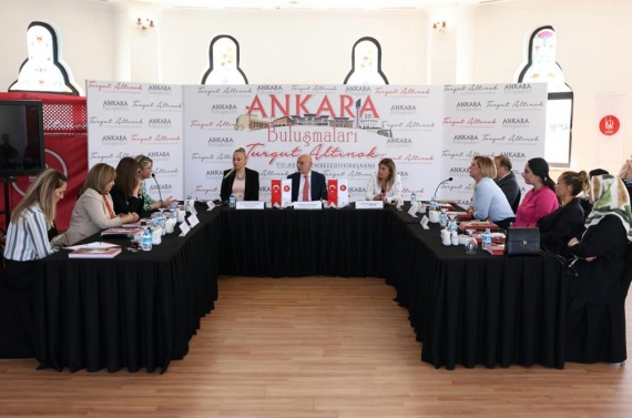 Başkent`te bulunan kadın dernekleri Ankara Buluşmaları`nda bir araya geldi