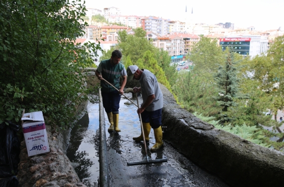Büyük Keçiören Şelalesi sonbahara hazırlanıyor