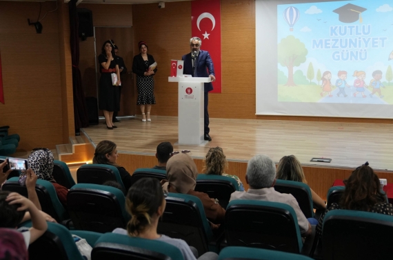 ÇEM’in minik öğrencilerinden yıl sonu gösterisi