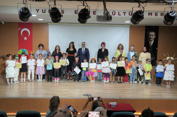 ÇEM’in minik öğrencilerinden yıl sonu gösterisi