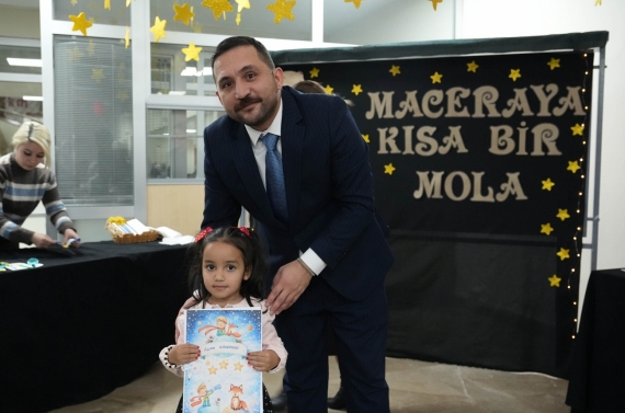 ÇEM’deki minikler ilk karne sevincini yaşadı