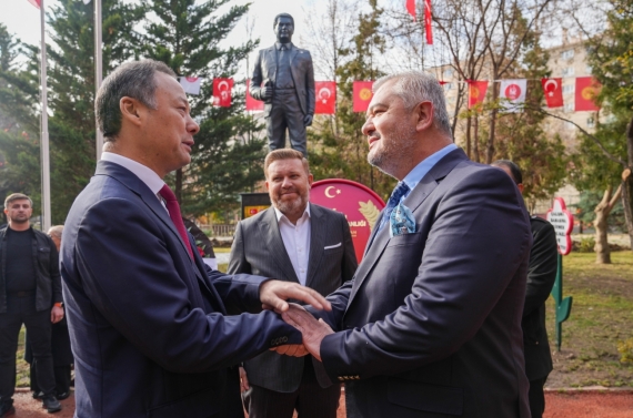 Cengiz Aytmatov doğumunun 97. yılında Keçiören’de anıldı