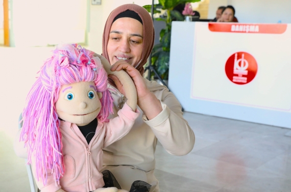 Çocuk Eğitim Merkezi öğrencilerinden Sanatsal Yolculuk Sergisi