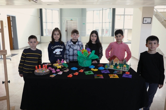 Çocuk Eğitim Merkezi öğrencilerinden Sanatsal Yolculuk Sergisi