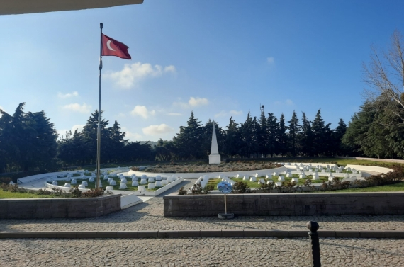 Depremde yardım gönüllüsü olan gençler Çanakkale’de