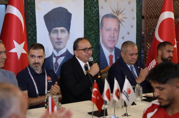 Dünya geleneksel güreş camiası Keçiören’deki lansmanda buluştu