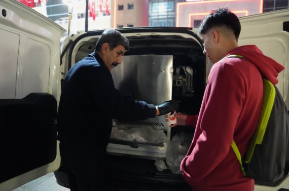 Dünya kupası coşkusu Keçiören’de dev ekrandan takip edildi