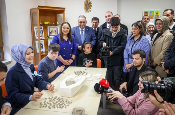 Kavacık Otizm Aktif Yaşam Merkezi Keçiören’de hizmete açıldı