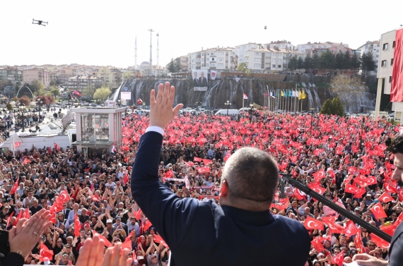 Keçiören Belediye Başkanı Dr. Mesut Özarslan mazbatayı ve mührü aldı göreve başladı