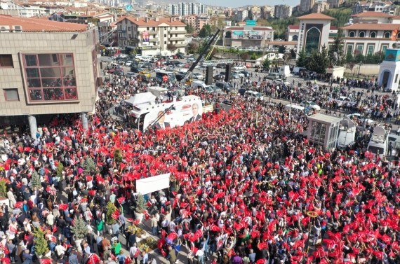 Keçiören Belediye Başkanı Dr. Mesut Özarslan mazbatayı ve mührü aldı göreve başladı