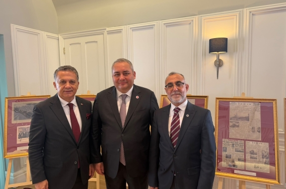 Keçiören Belediye Başkanı Özarslan’a Londra’da “Küresel Hizmet Ödülü”