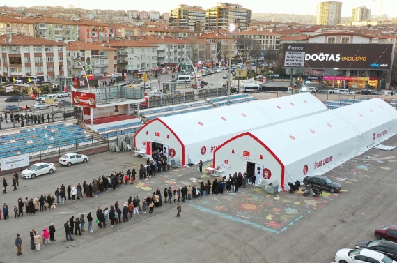 Keçiören Belediyesi 450 bin kişiyi iftar sofrasında buluşturdu