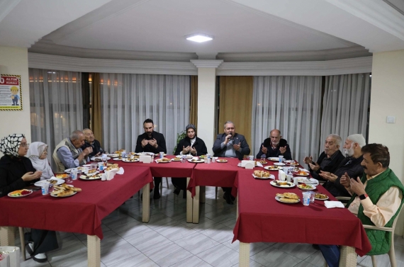 Keçiören Belediyesi 450 bin kişiyi iftar sofrasında buluşturdu