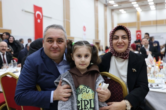 Keçiören Belediyesi 450 bin kişiyi iftar sofrasında buluşturdu