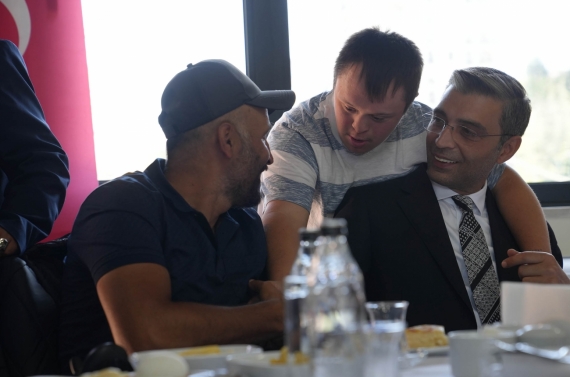 Keçiören Belediyesi Engelsiz Sohbet Evi’nde dayanışma buluşması