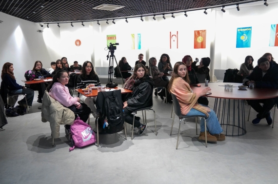 Keçiören Belediyesi Erasmus+ projeleri hakkında gençleri bilgilendirdi