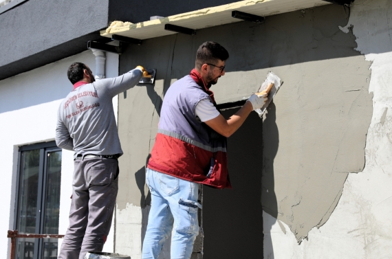 Keçiören Belediyesi Fen İşleri ekipleri sahada