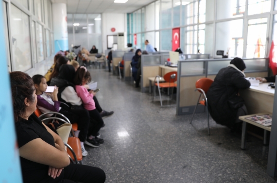 Keçiören Belediyesi iş arayanlarla işverenleri buluşturuyor