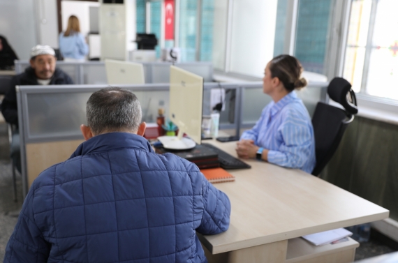 Keçiören Belediyesi iş arayanlarla işverenleri buluşturuyor