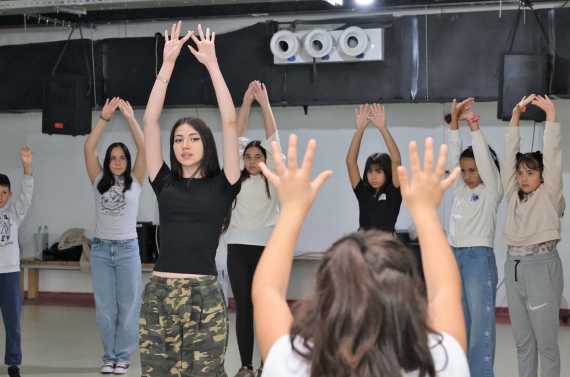 Keçiören Belediyesi Kent Tiyatrosu’nda ücretsiz eğitimler başladı