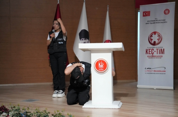 Keçiören Belediyesi personeline `Afet Farkındalık Ve Yangınla Mücadele Eğitimi`