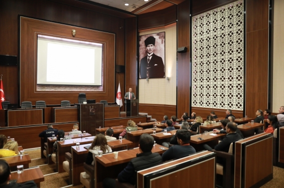 Keçiören Belediyesi personeline taşınmaz mal yönetimi eğitimi