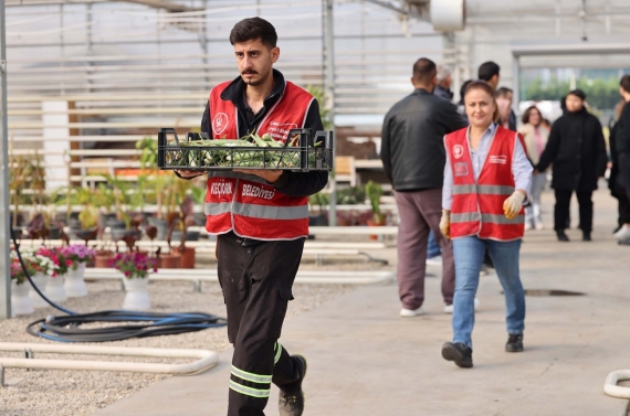 Keçiören Belediyesi serasında özel bireyler için “Dijital Detoks” etkinliği