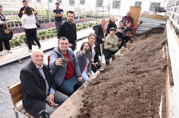 Keçiören Belediyesi serasında özel bireyler için “Dijital Detoks” etkinliği