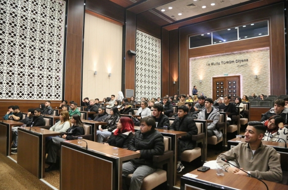 Keçiören Belediyesi stajyerleri hayata hazırlıyor