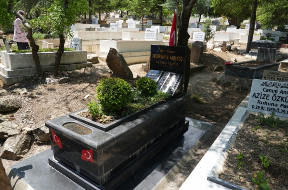 Keçiören Belediyesi’nden Abdurrahim Karakoç’un anısına vefa