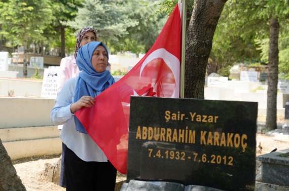 Keçiören Belediyesi’nden Abdurrahim Karakoç’un anısına vefa
