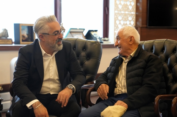 Keçiören Belediyesi’nden bayramda vefa ve dayanışma örneği