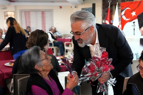 Keçiören Belediyesi’nden bayramda vefa ve dayanışma örneği