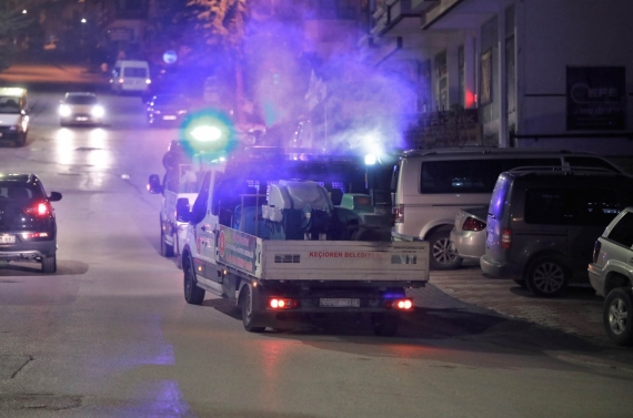 Keçiören Belediyesi’nden çevre ilaçlama seferberliği