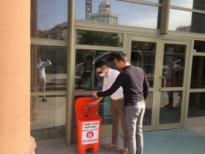 Keçiören Belediyesinden çevre kirliliğine tıbbi atık kutulu önlem