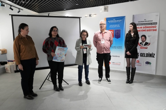Keçiören Belediyesi’nden denge ve denetleme oyunu eğitici eğitimi