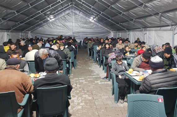 Keçiören Belediyesinden günlük 2 bin 500 kişiye iftar hizmeti