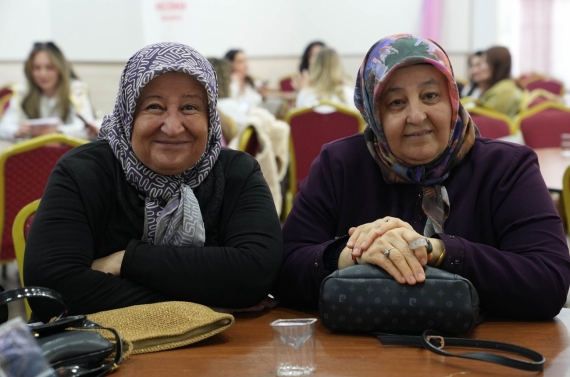 Keçiören Belediyesi’nden kadın sağlığına yönelik farkındalık semineri