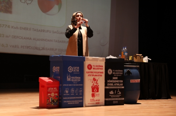 Keçiören Belediyesi’nden öğretmenlere Çevre Ve Sıfır Atık Eğitimi