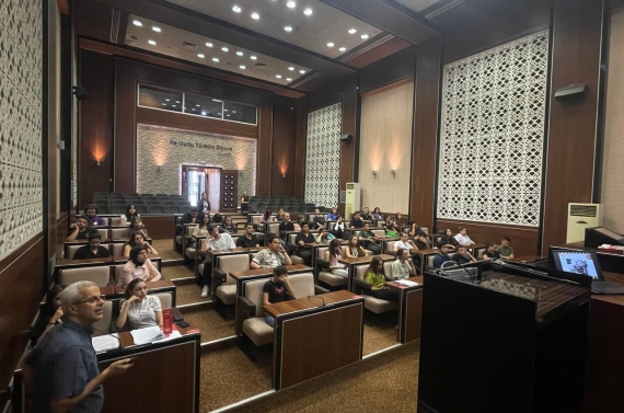 Keçiören Belediyesi’nden stajyer öğrencilere iş güvenliği eğitimi