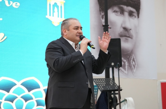 Keçiören binlerce vatandaşı iftar sofrasında buluşturdu