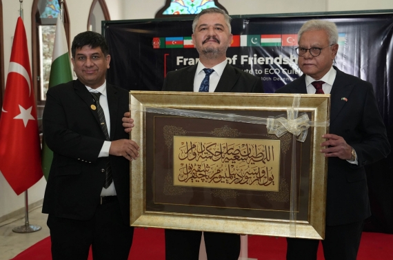 Keçiören`de ECO ülkeleri fotoğraf sergisi açıldı