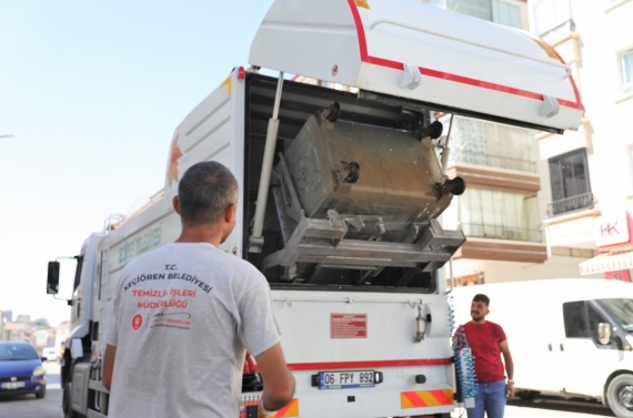 Keçiören`de kesintisiz temizlik mesaisi