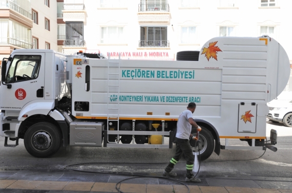 Keçiören`de kesintisiz temizlik mesaisi