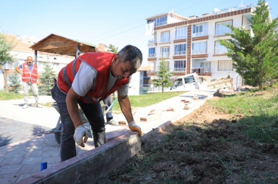 Keçiören`deki parklarda kapsamlı çalışma devam ediyor