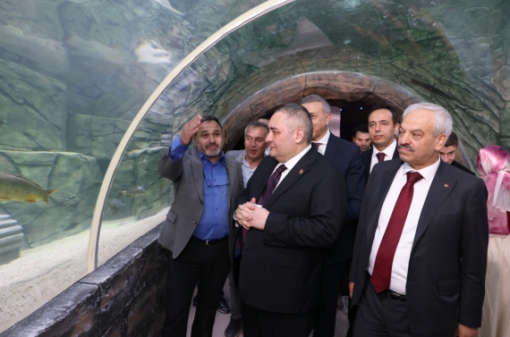 Keçiören Deniz Dünyası yenilenen yüzüyle yeniden hizmette